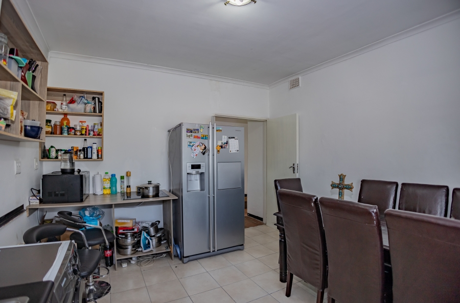 4 Bedroom Property for Sale in Bellville South Western Cape